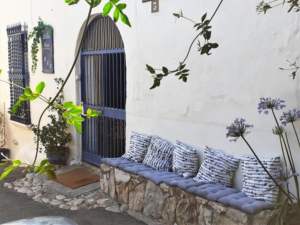 Little Vine Bed and Breakfast Sant Pere De Ribes Exterior foto